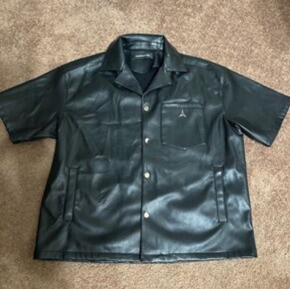 Maniere De Voir Mens Jacket Vegan Leather Size L Half Sleeves Like New - Picture 10 of 10